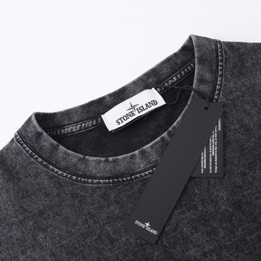 Bequemer Pullover mit klassischem Design