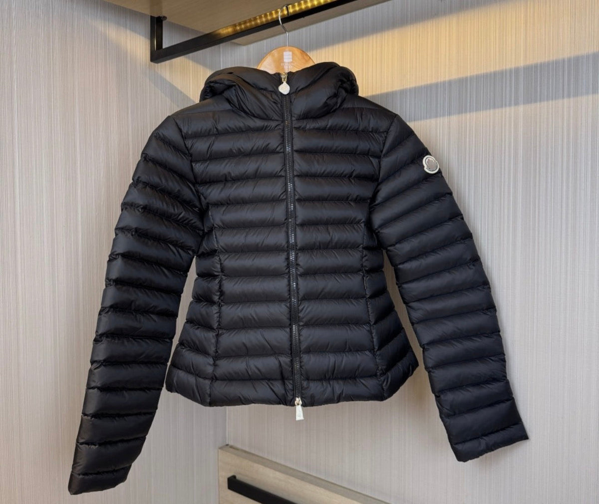 IGE JACKET BLACK / WHITE