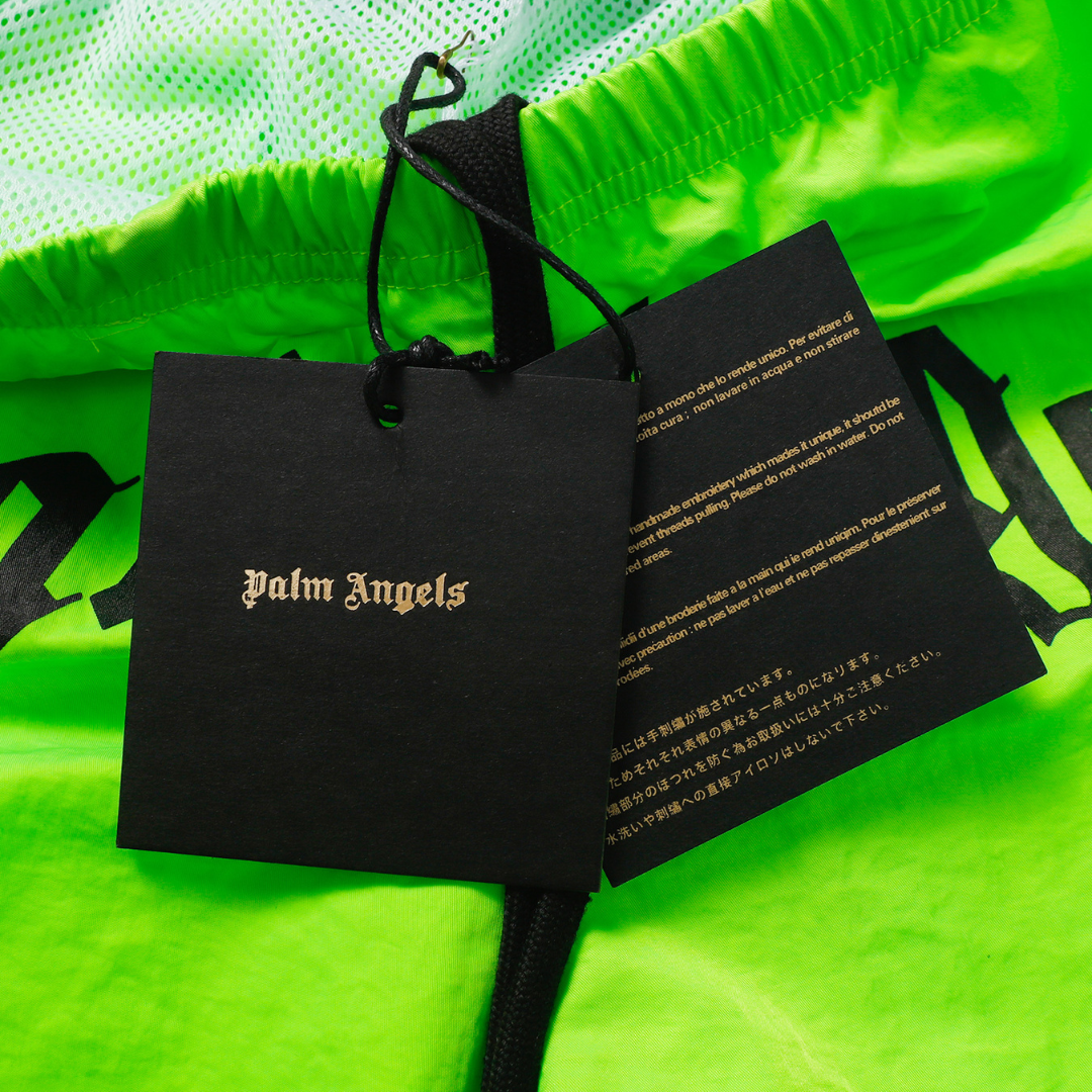 Grüne Badeshorts
