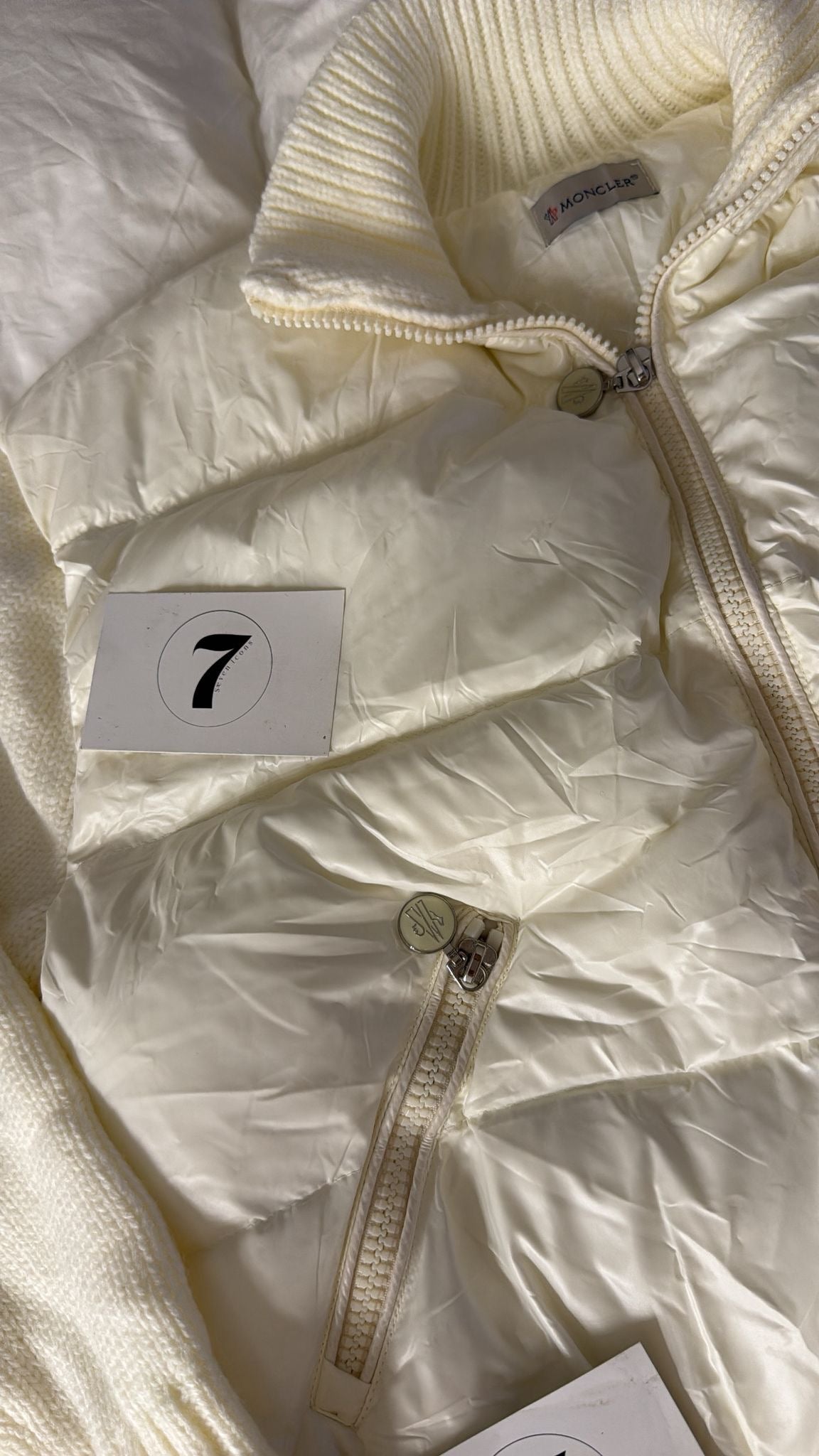 WHITE FALL JACKET