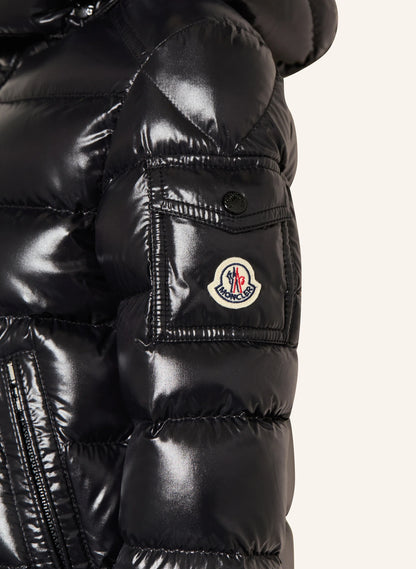 "MNCLR" Maya Puffer