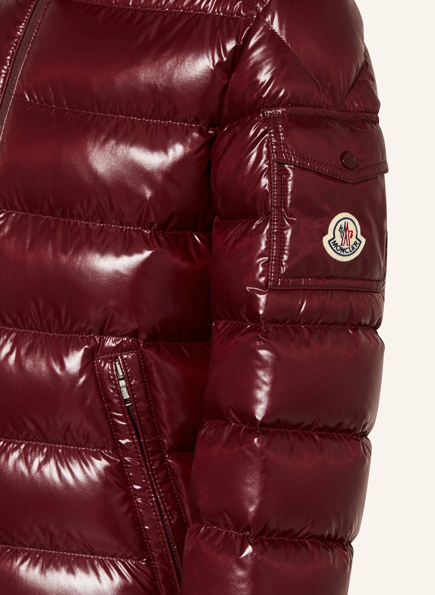 "MNCLR" Maya Puffer