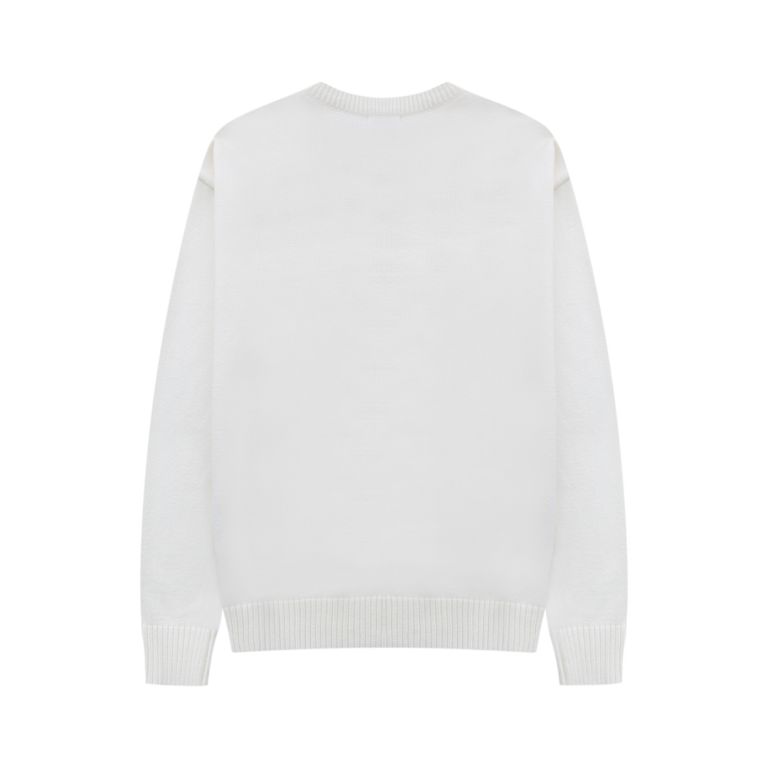 "Chic Sweater for Everyday Comfort"