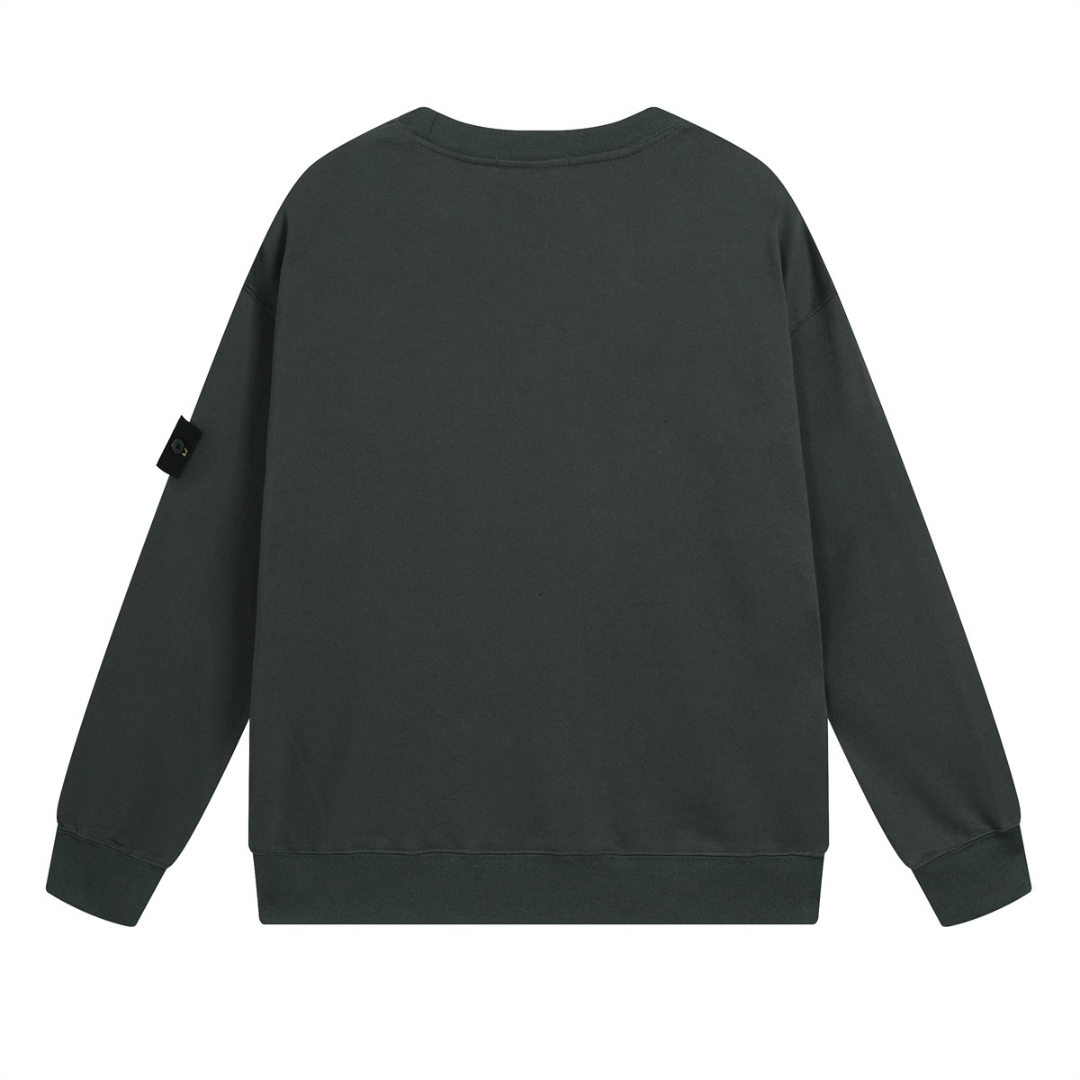 Versatile Sweater for All-Day Use