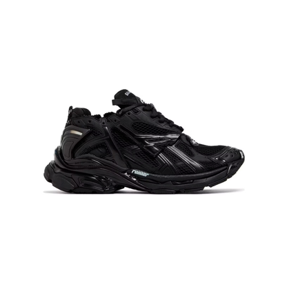 "BLNC" Runner