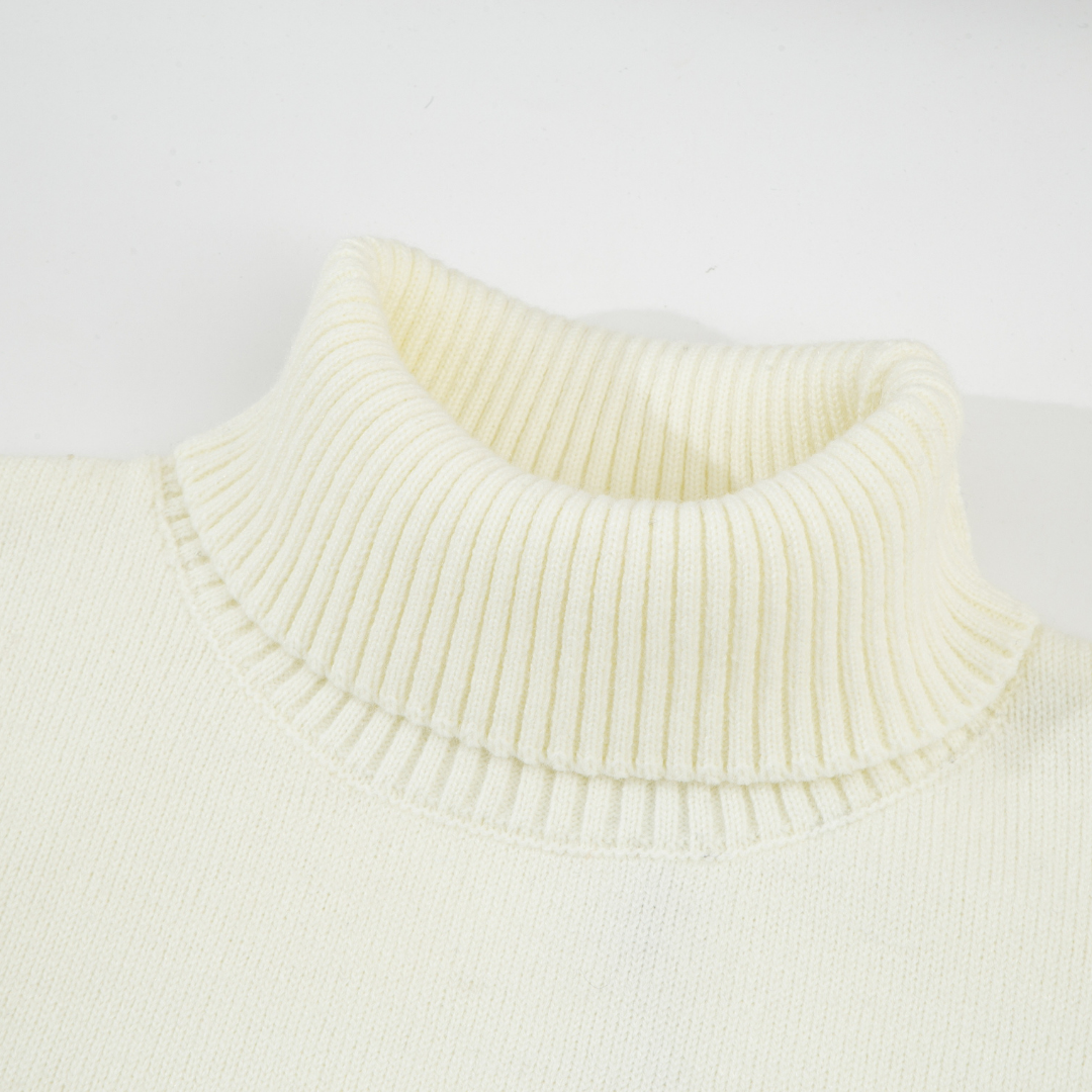 "Soft and Comfortable Sweater"