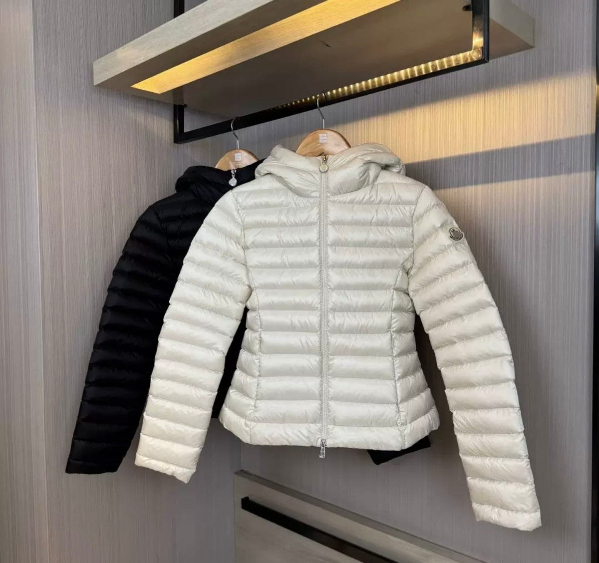IGE JACKET BLACK / WHITE