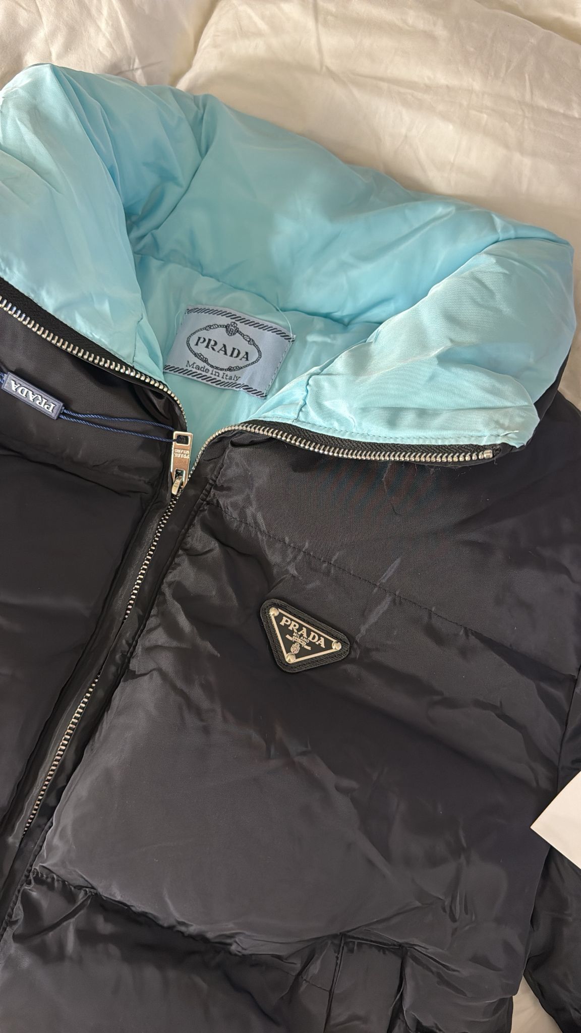 TRIANGLE BLUE INSIDE JACKET