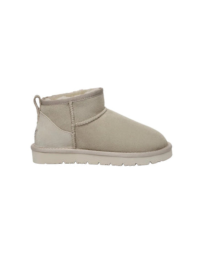 "UG" Classic Mini Boots