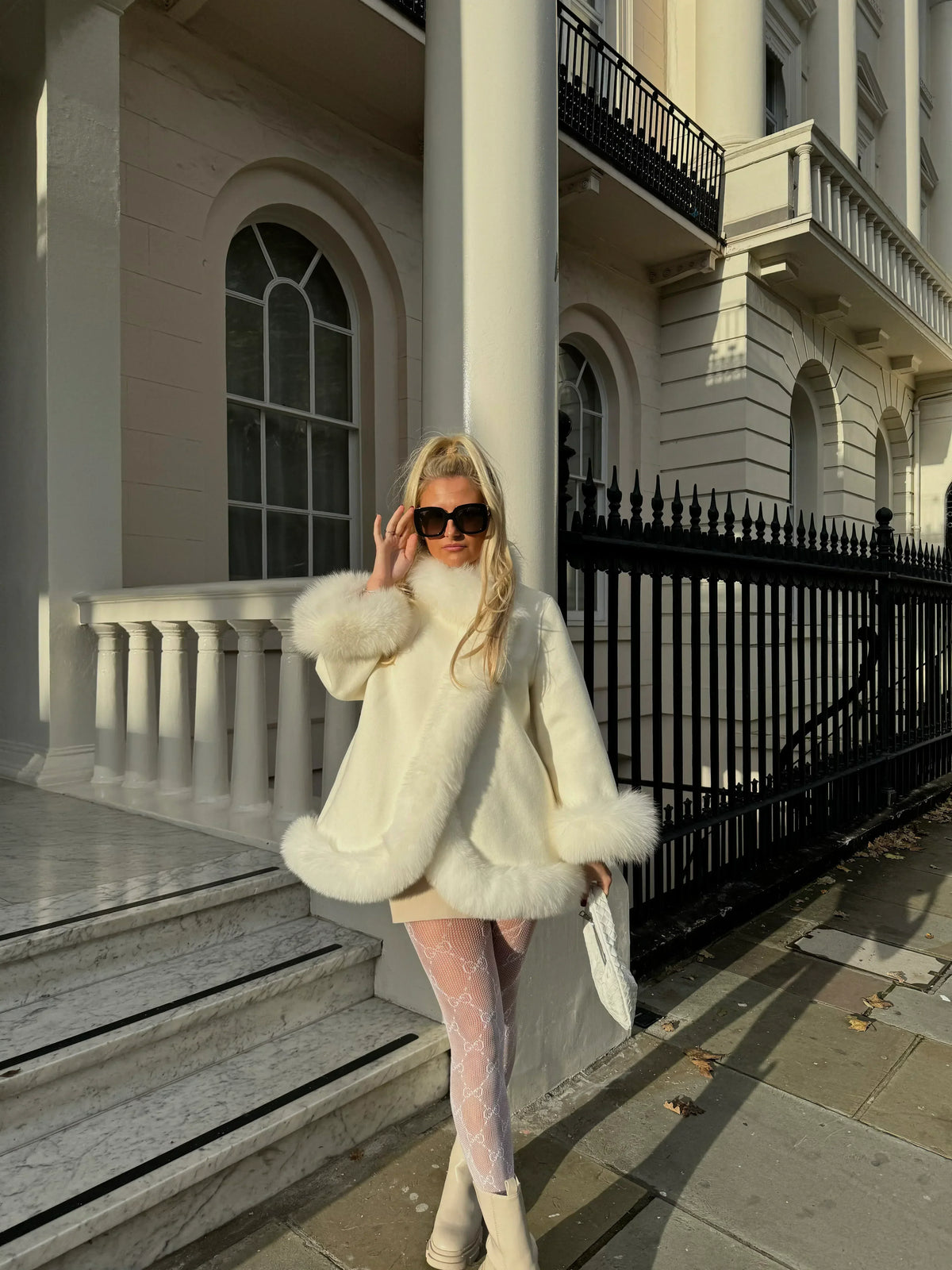 AURELIA FUR TRIM WHITE
