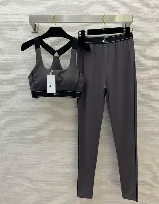 YOGA SET DARK GREY