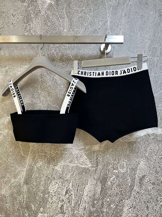 CHRISTY SET SHORT BLACK AND WHITE